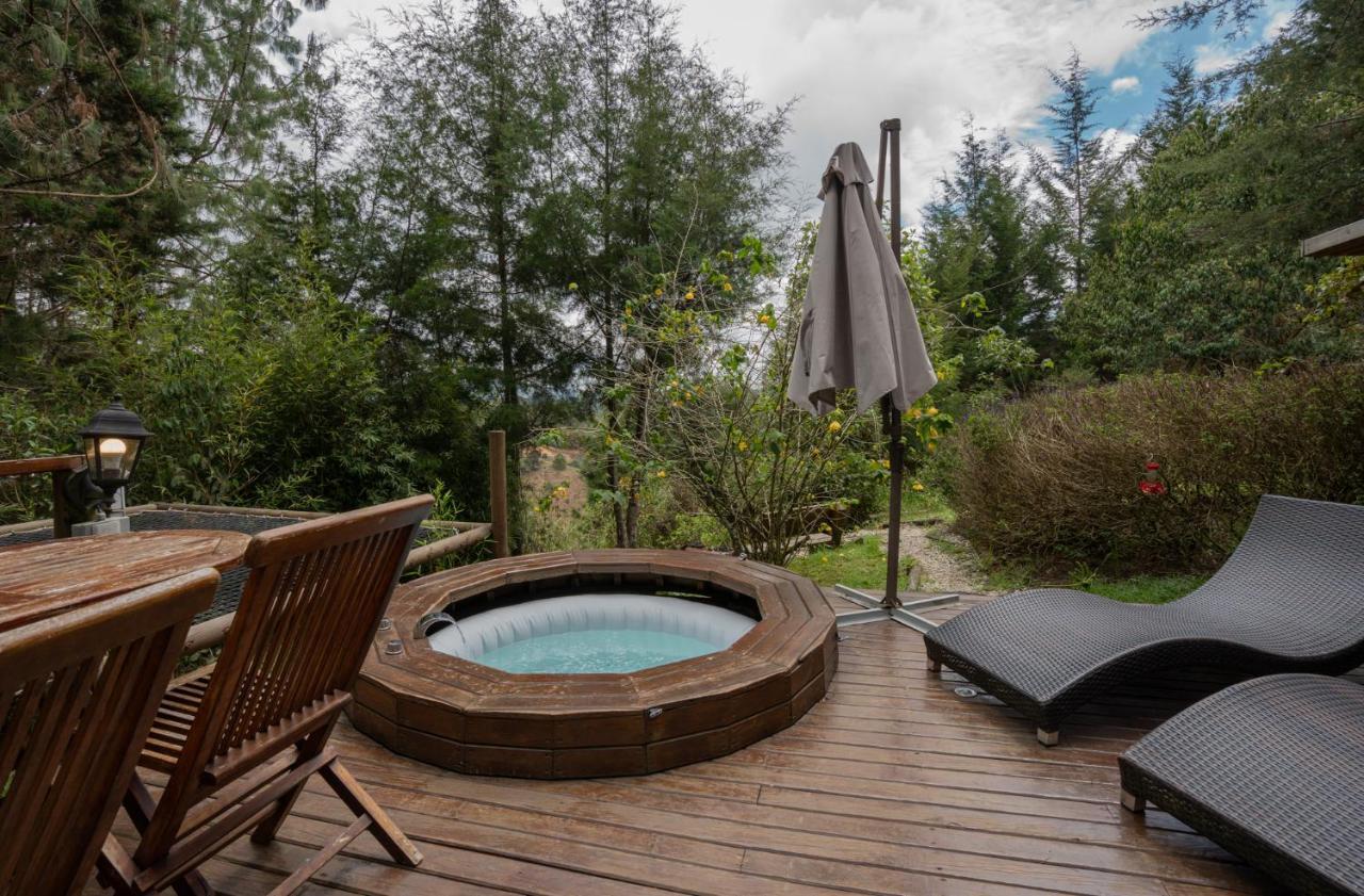 Bubblesky Glamping 40 Min From Medellin Campsite